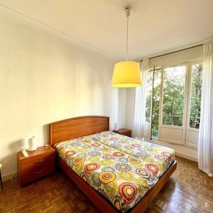 Property in Carre d'Or