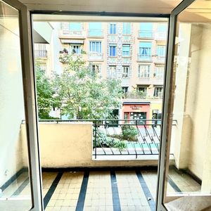 Property in Carre d'Or