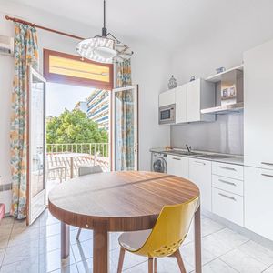 Property in Carre d'Or