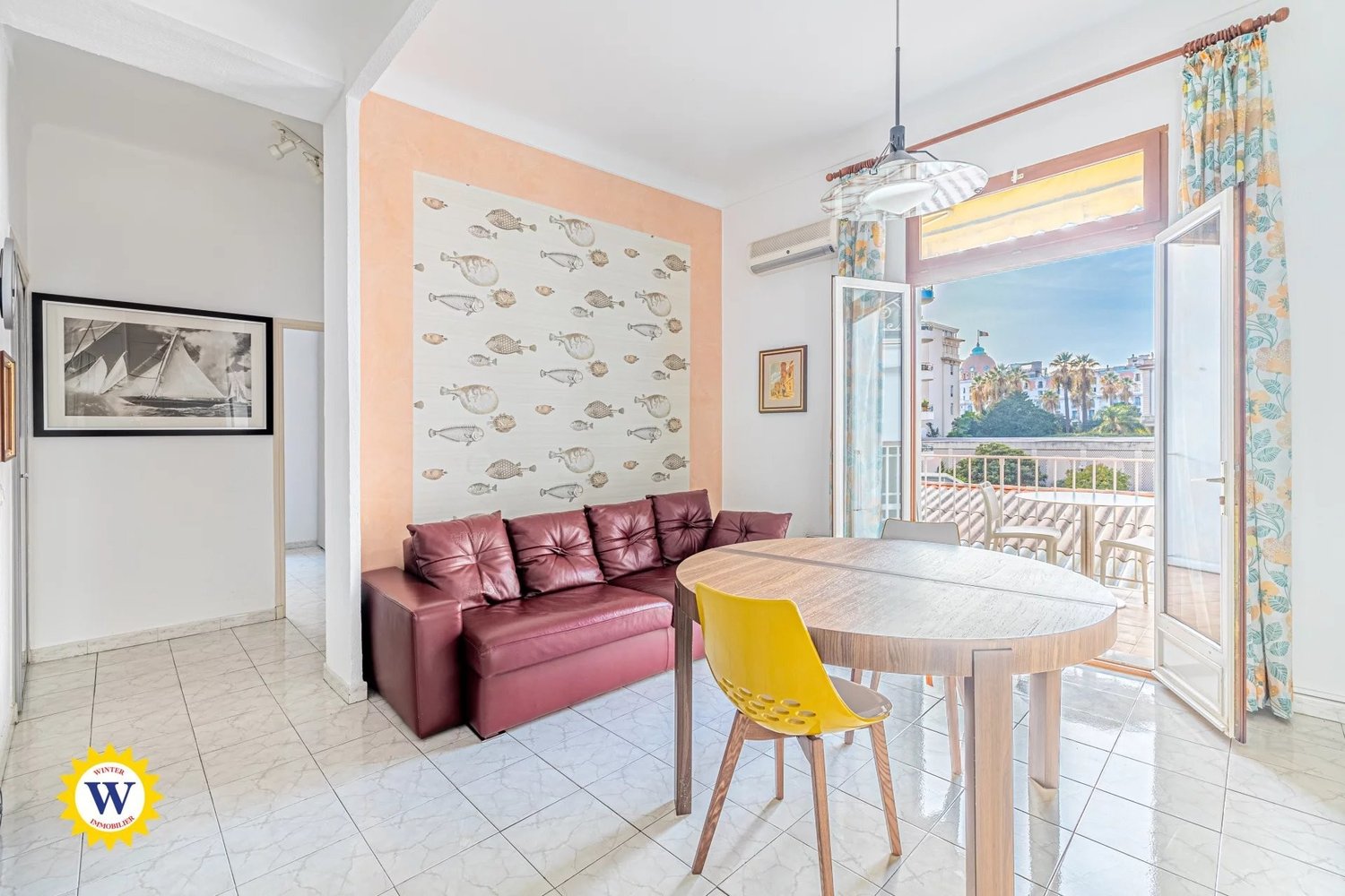 Property photo in Carre d'Or