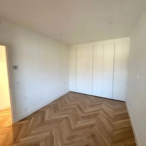 Property in Carre d'Or