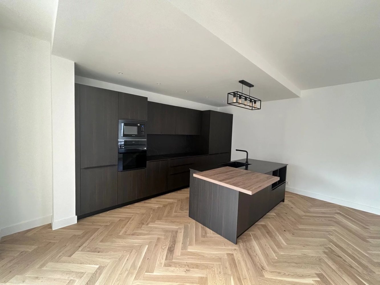 Property photo in Carre d'Or