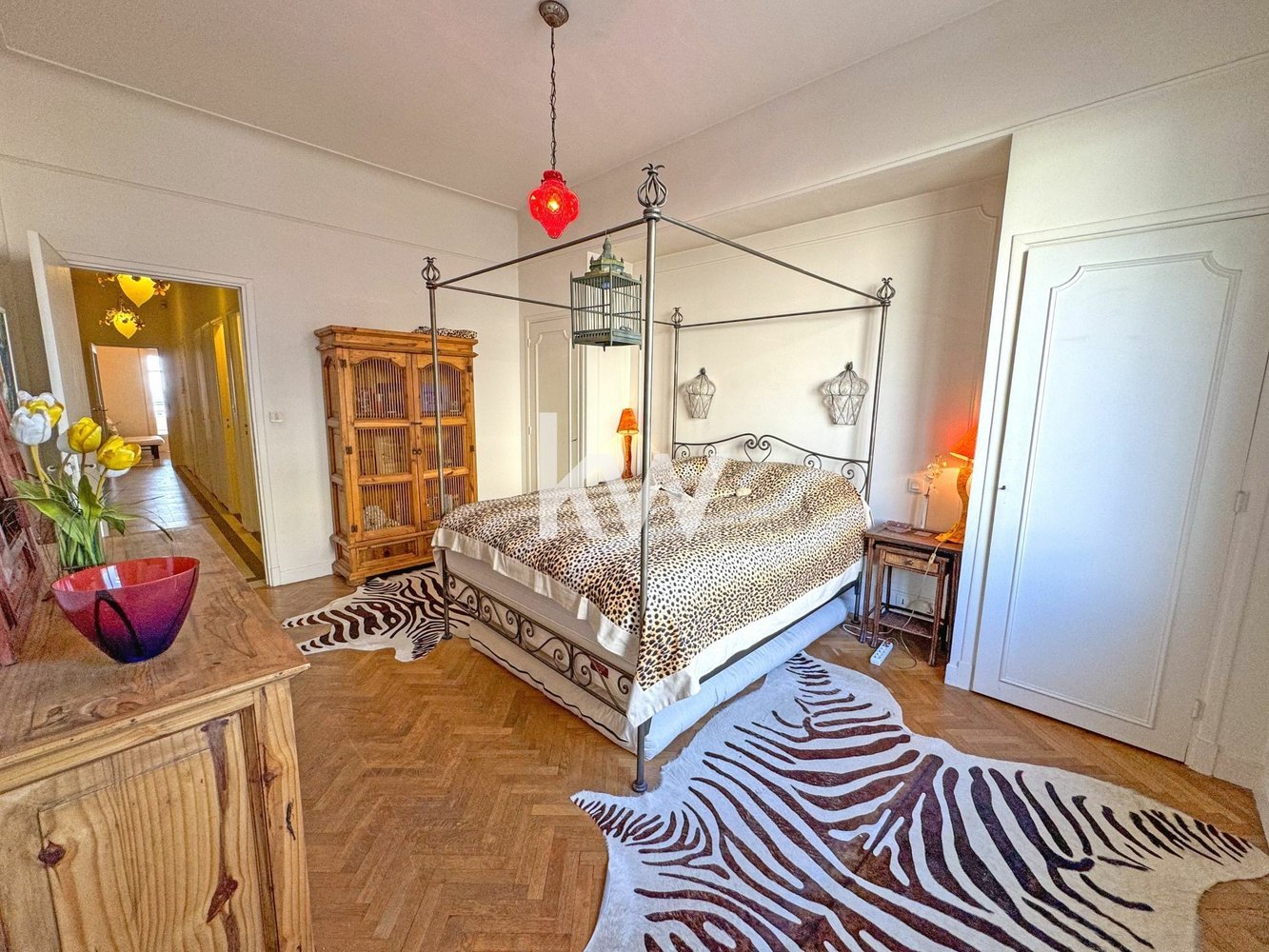 Property photo in Carre d'Or