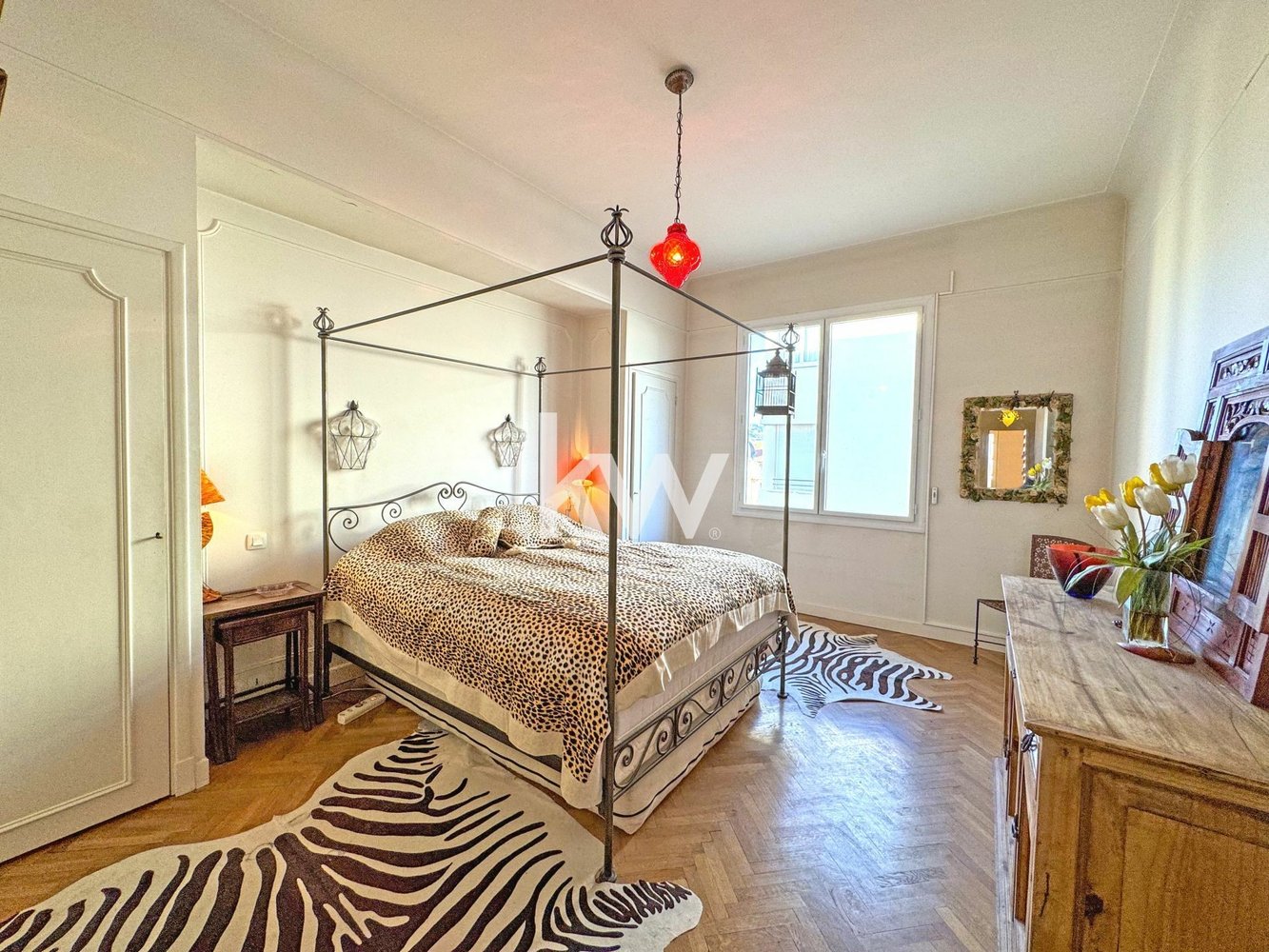 Property photo in Carre d'Or