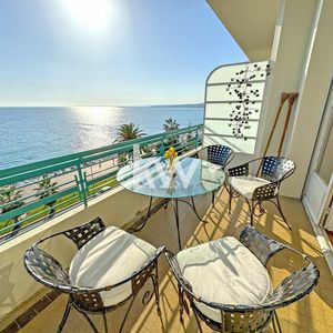 Property in Carre d'Or