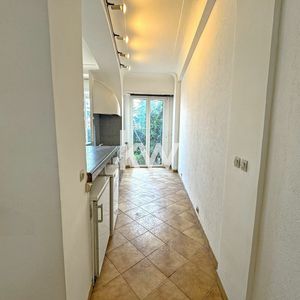 Property in Carre d'Or