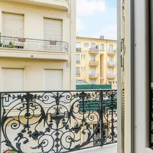 Property in Carre d'Or