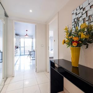 Property in Carre d'Or