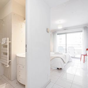 Property in Carre d'Or