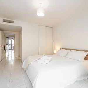 Property in Carre d'Or