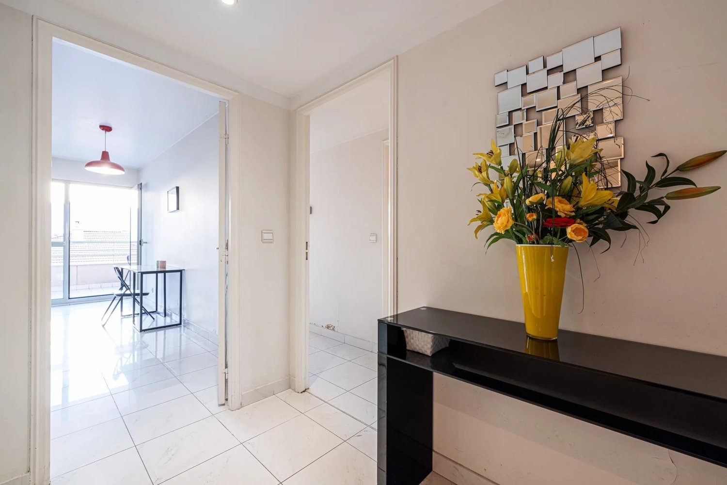 Property photo in Carre d'Or