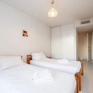 Property in Carre d'Or