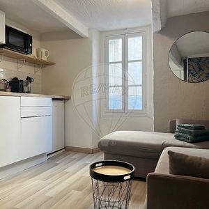 Property in Carre d'Or