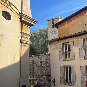 Property in Carre d'Or