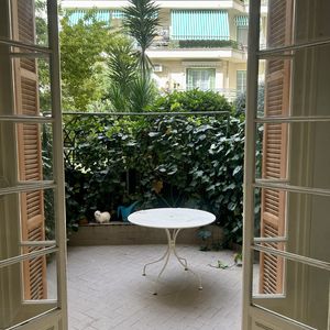 Property in Carre d'Or