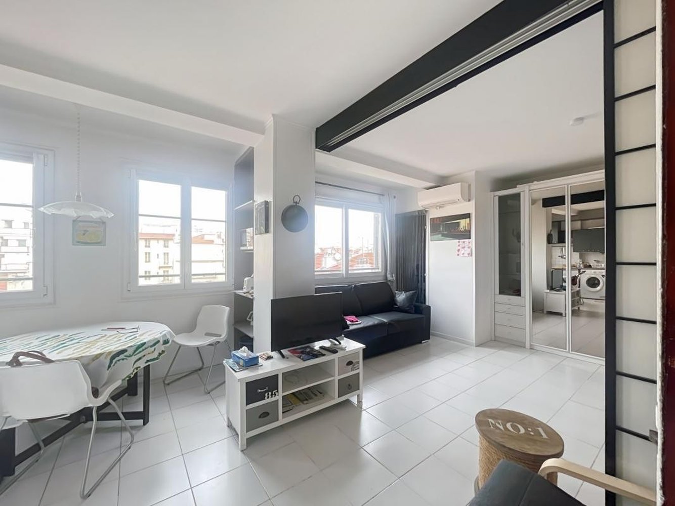 Property photo in Carre d'Or