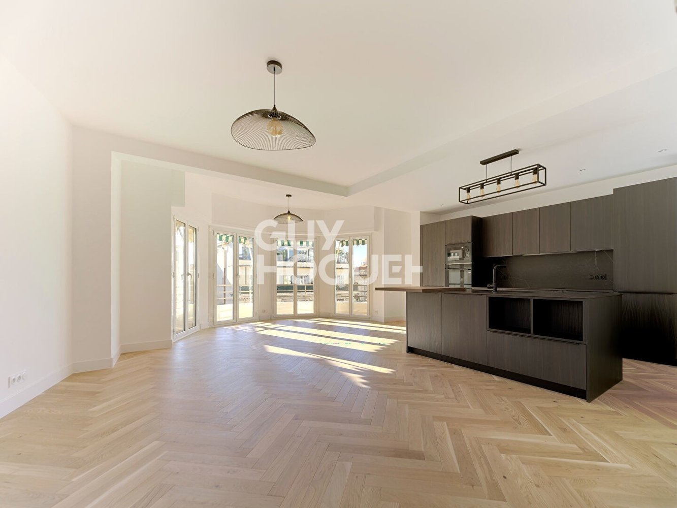 Property photo in Carre d'Or