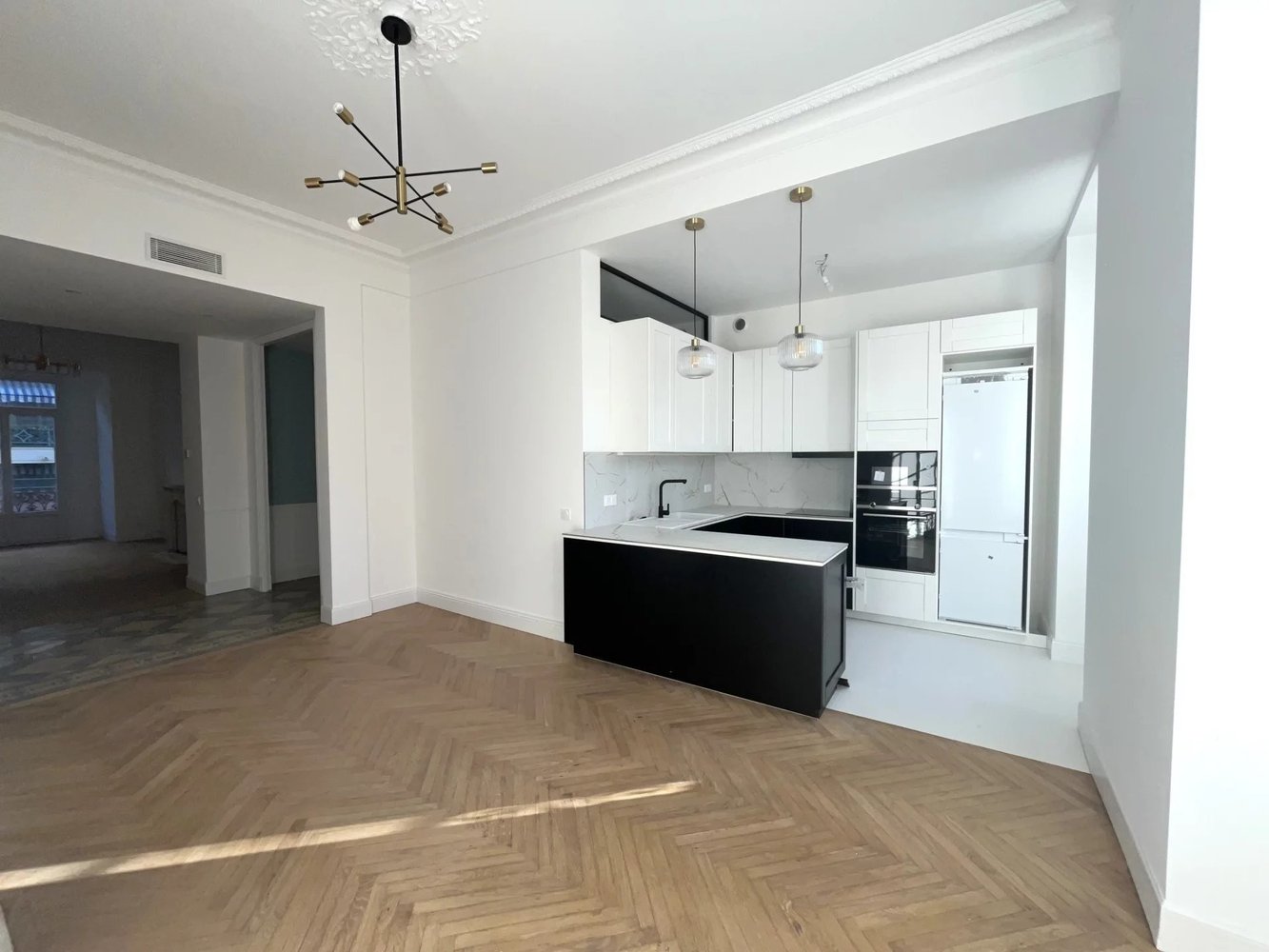 Property photo in Carre d'Or