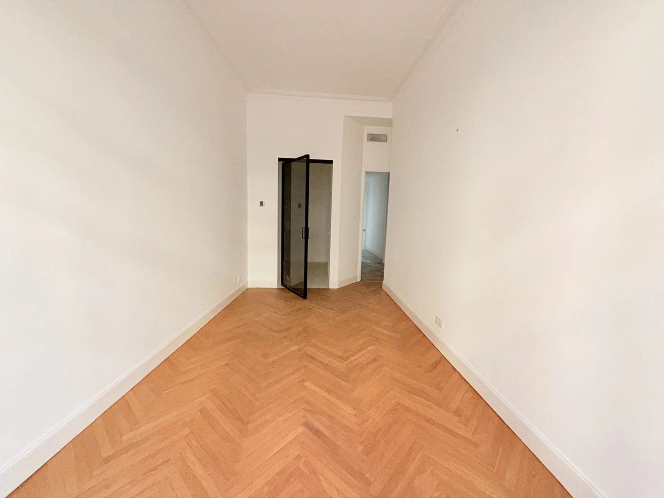 Property photo in Carre d'Or