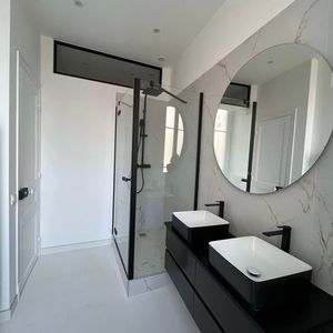 Property in Carre d'Or