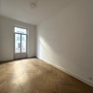 Property in Carre d'Or