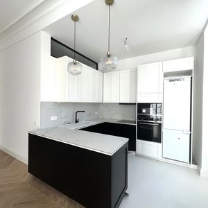 Property in Carre d'Or