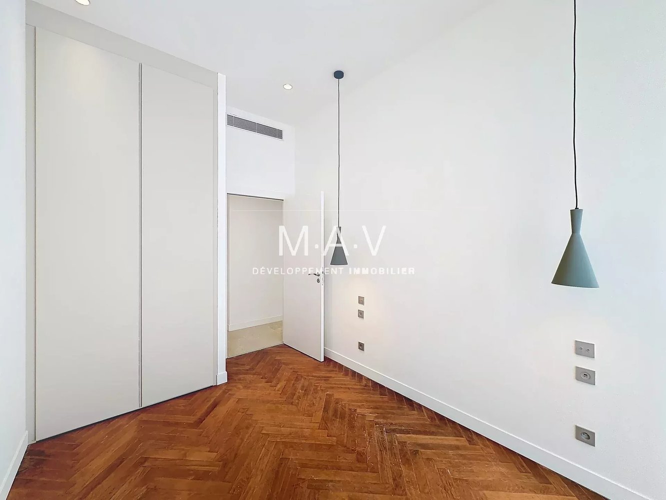 Property photo in Carre d'Or