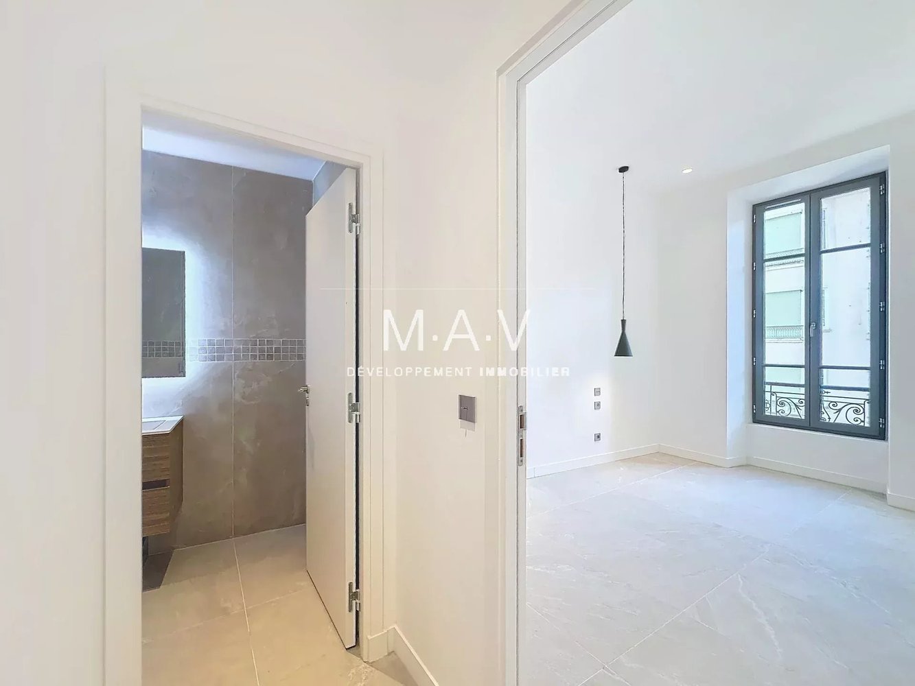 Property photo in Carre d'Or