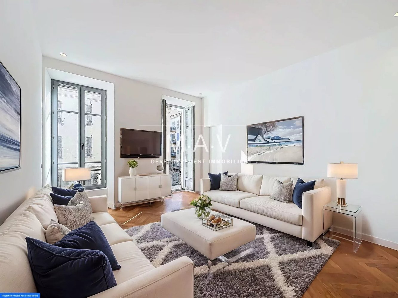 Property photo in Carre d'Or