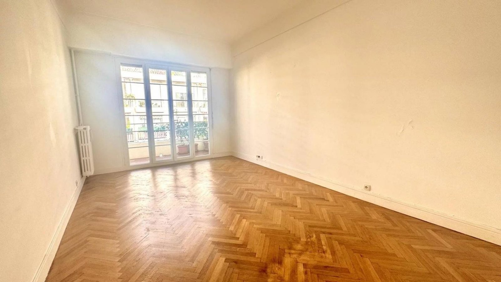 Property photo in Carre d'Or