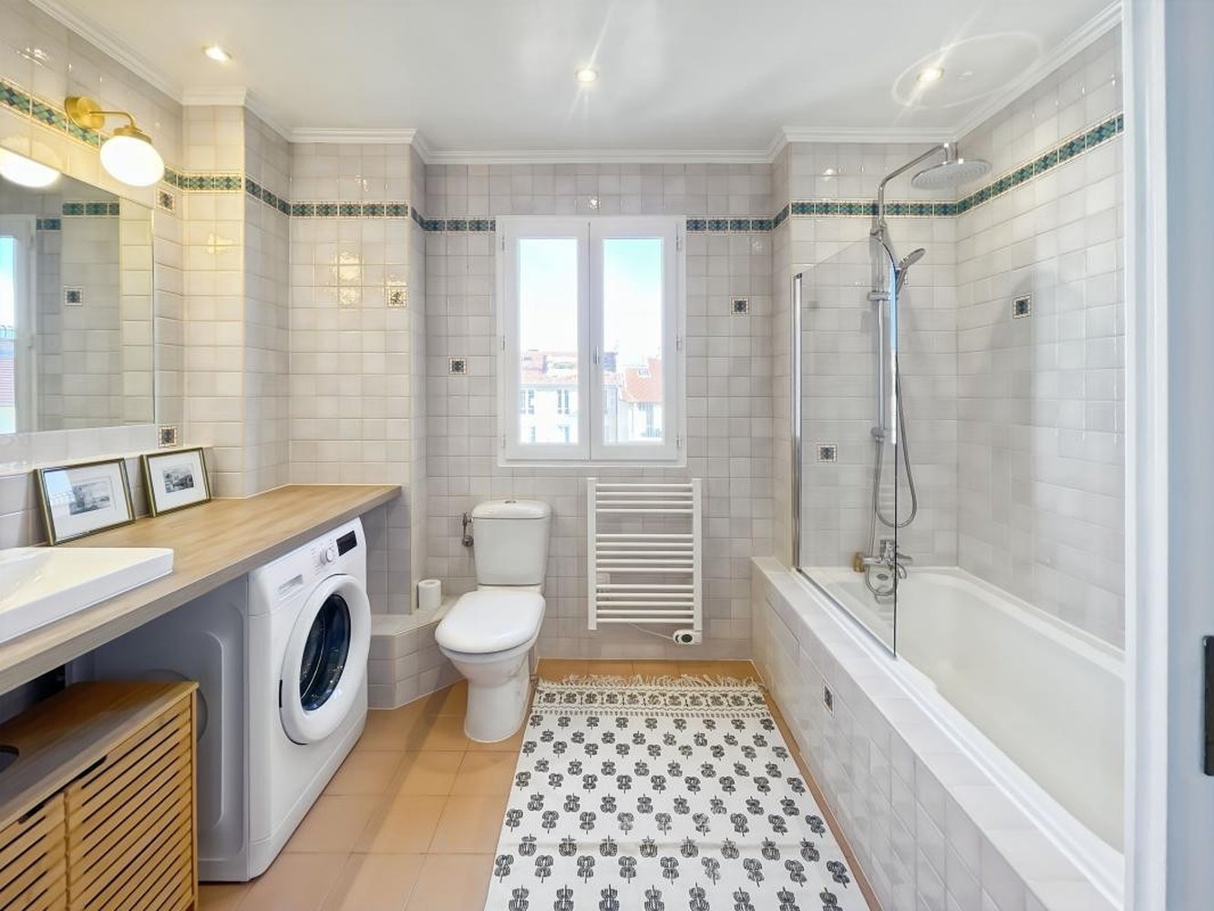 Property photo in Carre d'Or