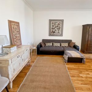 Property in Carre d'Or