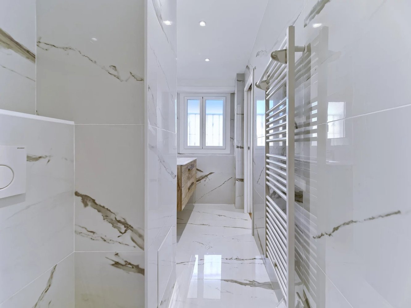 Property photo in Carre d'Or