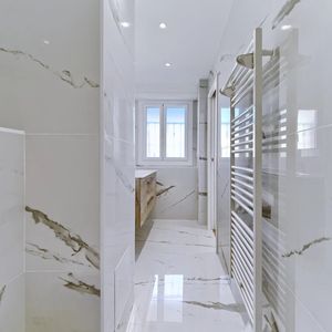 Property in Carre d'Or