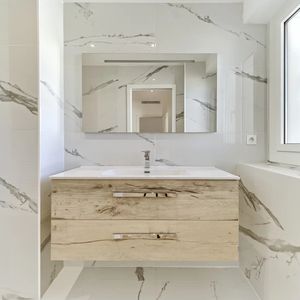 Property in Carre d'Or