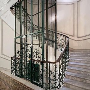 Property in Carre d'Or