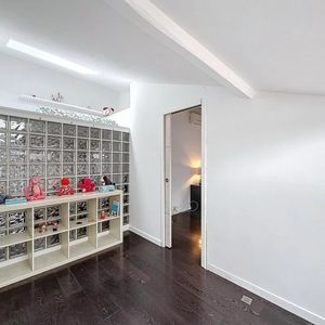 Property in Carre d'Or