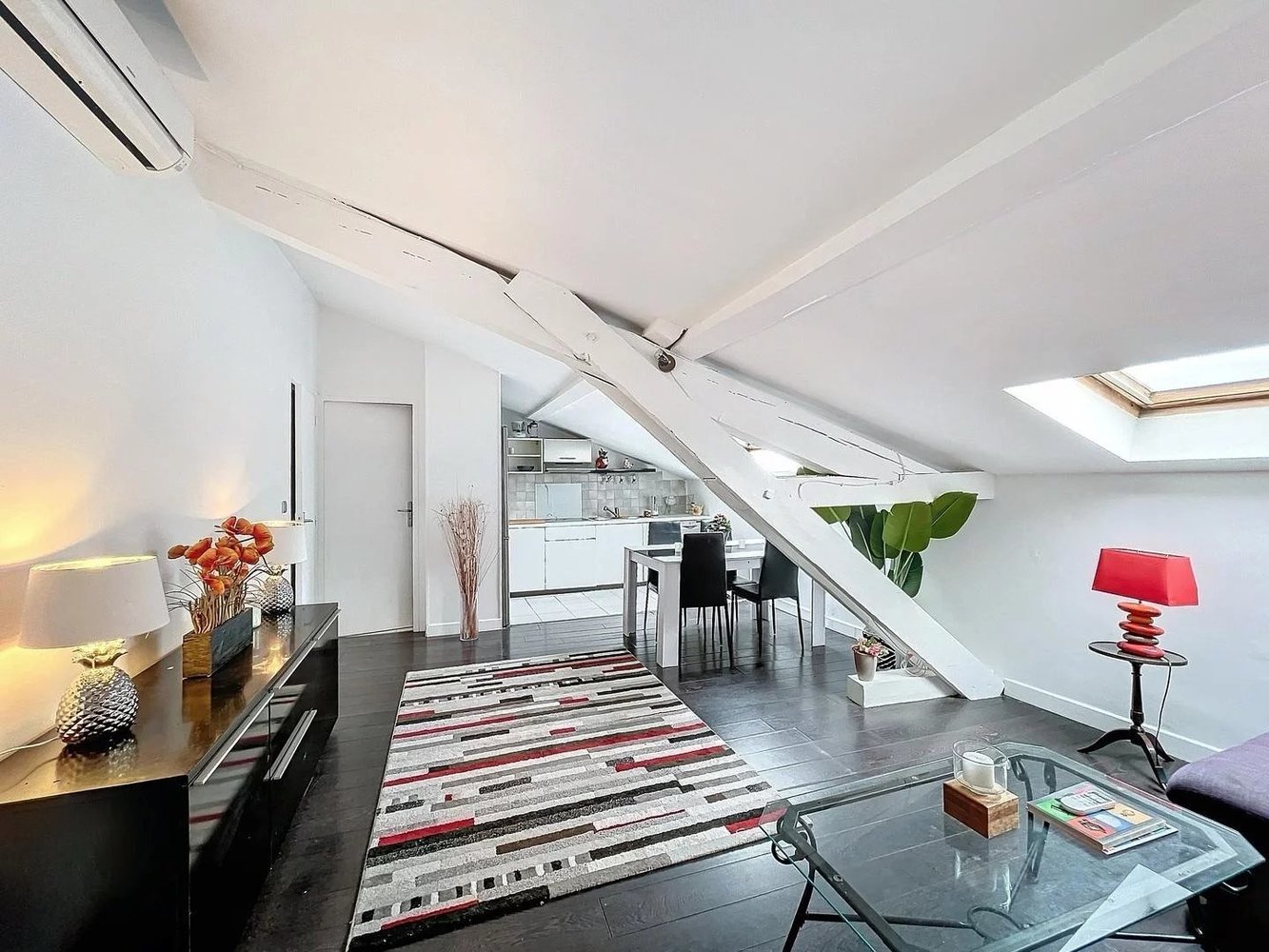 Property photo in Carre d'Or