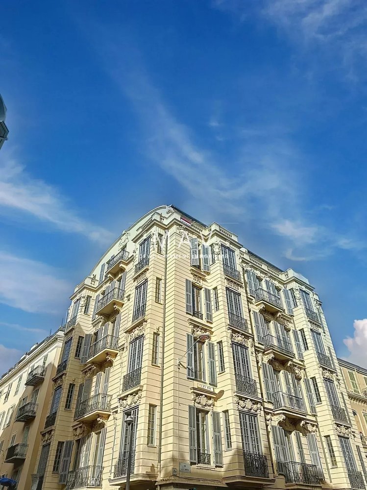 Property photo in Carre d'Or