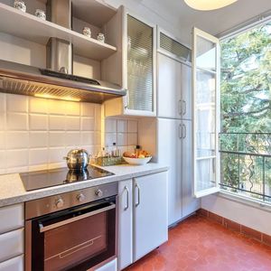 Property in Carre d'Or