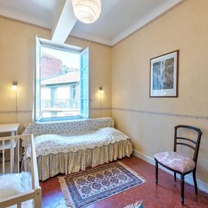 Property in Carre d'Or