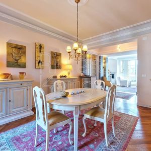 Property in Carre d'Or