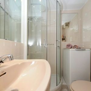 Property in Carre d'Or