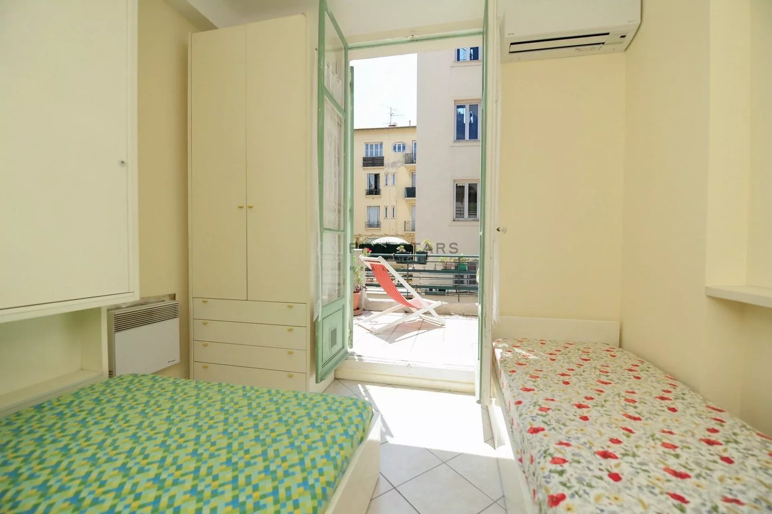 Property photo in Carre d'Or