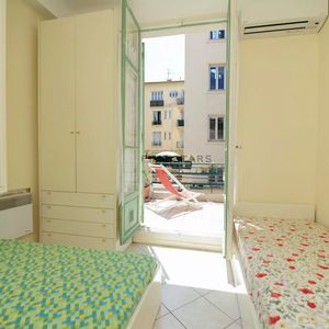 Property in Carre d'Or