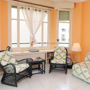 Property in Carre d'Or