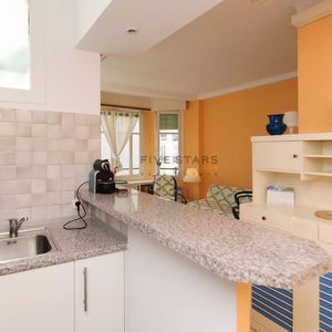 Property in Carre d'Or