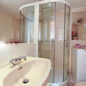 Property in Carre d'Or