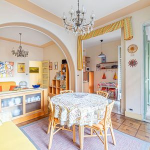 Property in Carre d'Or