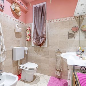 Property in Carre d'Or